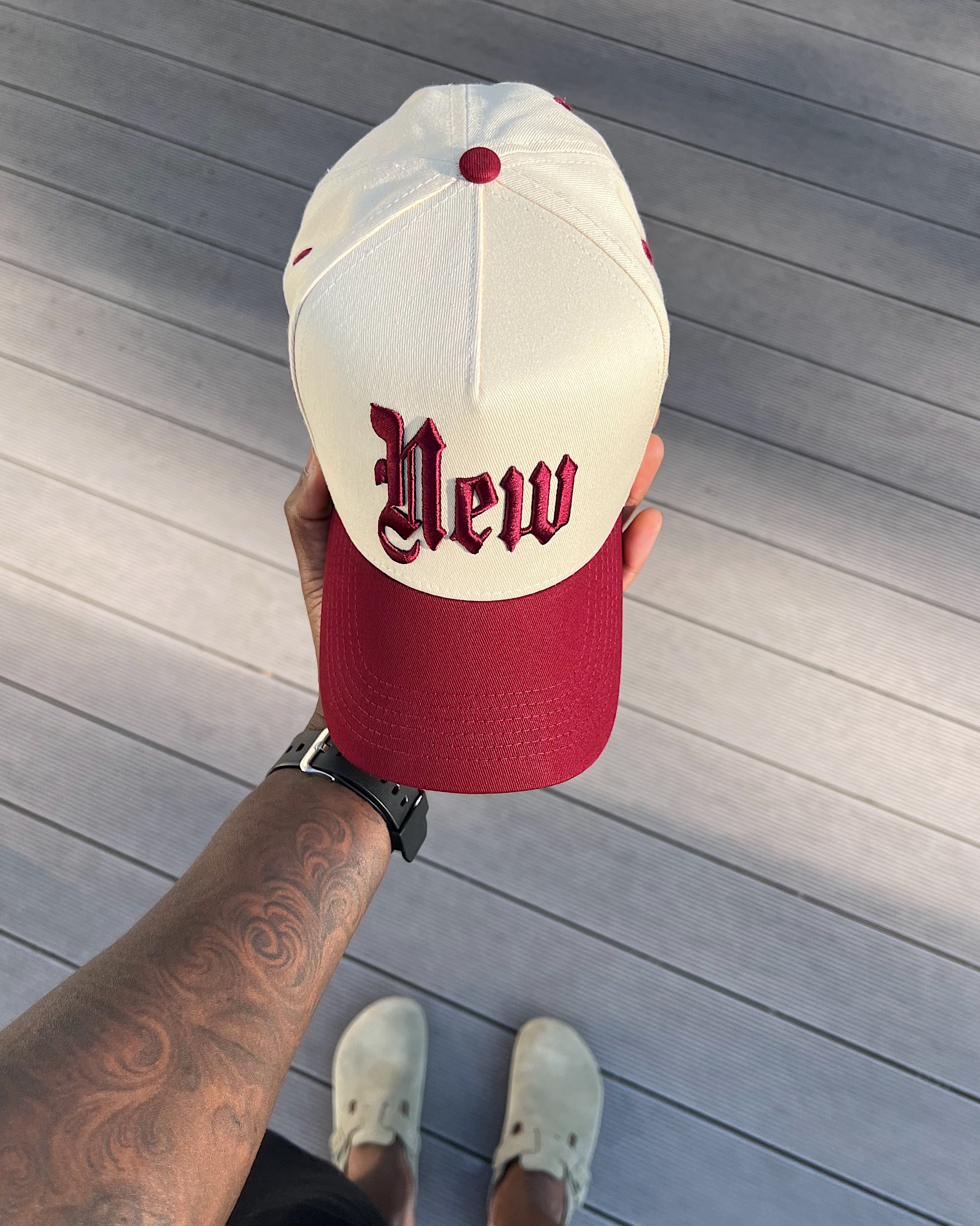 CHOICES BASEBALL CAP - MERLOT
