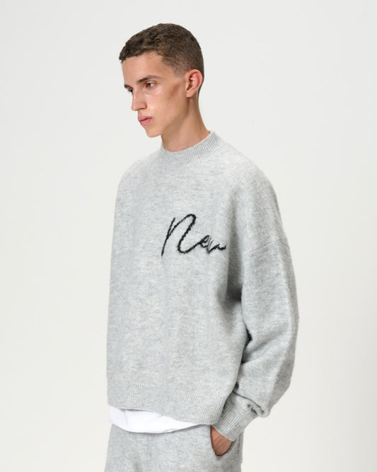 INITIAL COMFY SWEATER - GREY