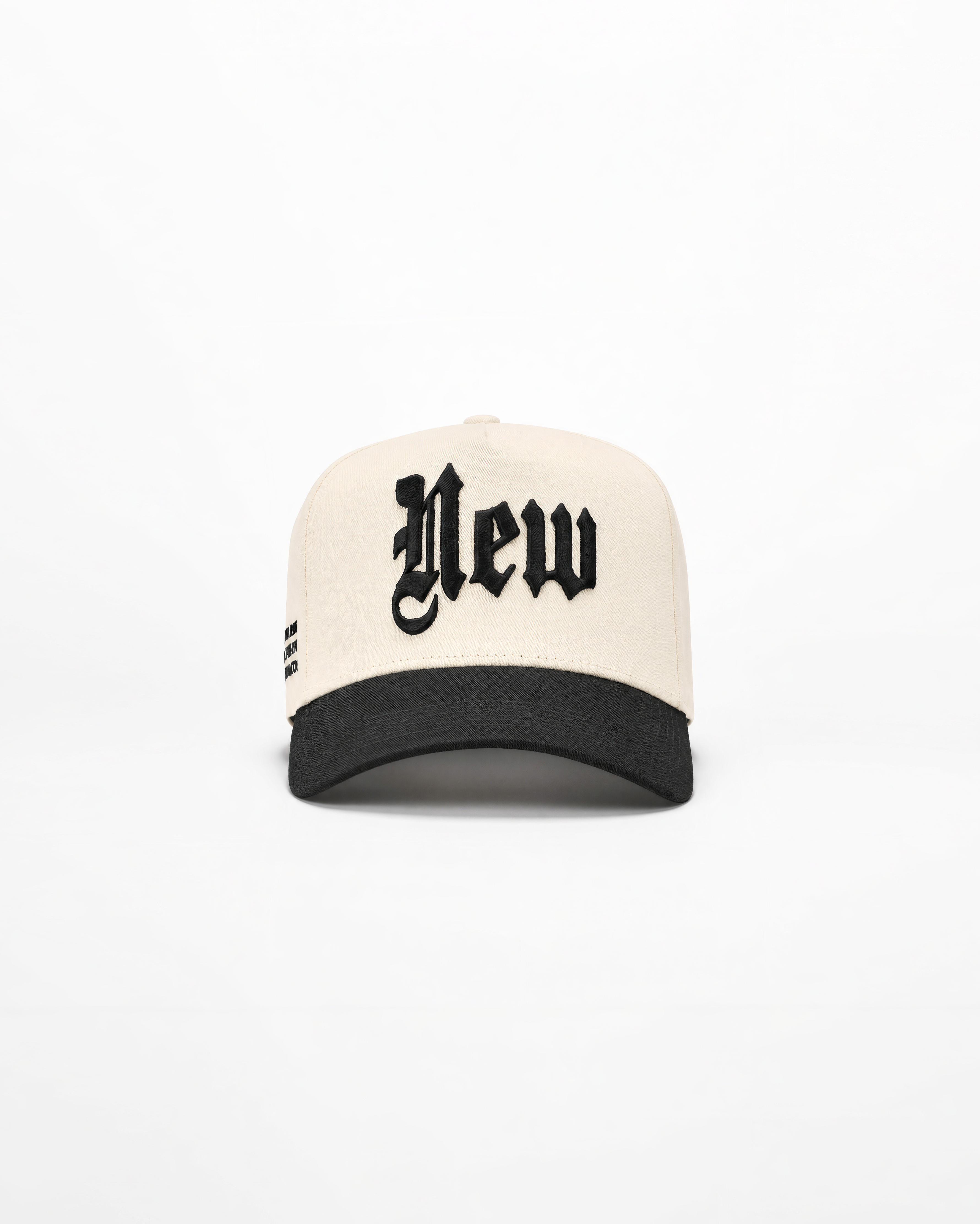 INITIAL CAP - IVORY / BLACK