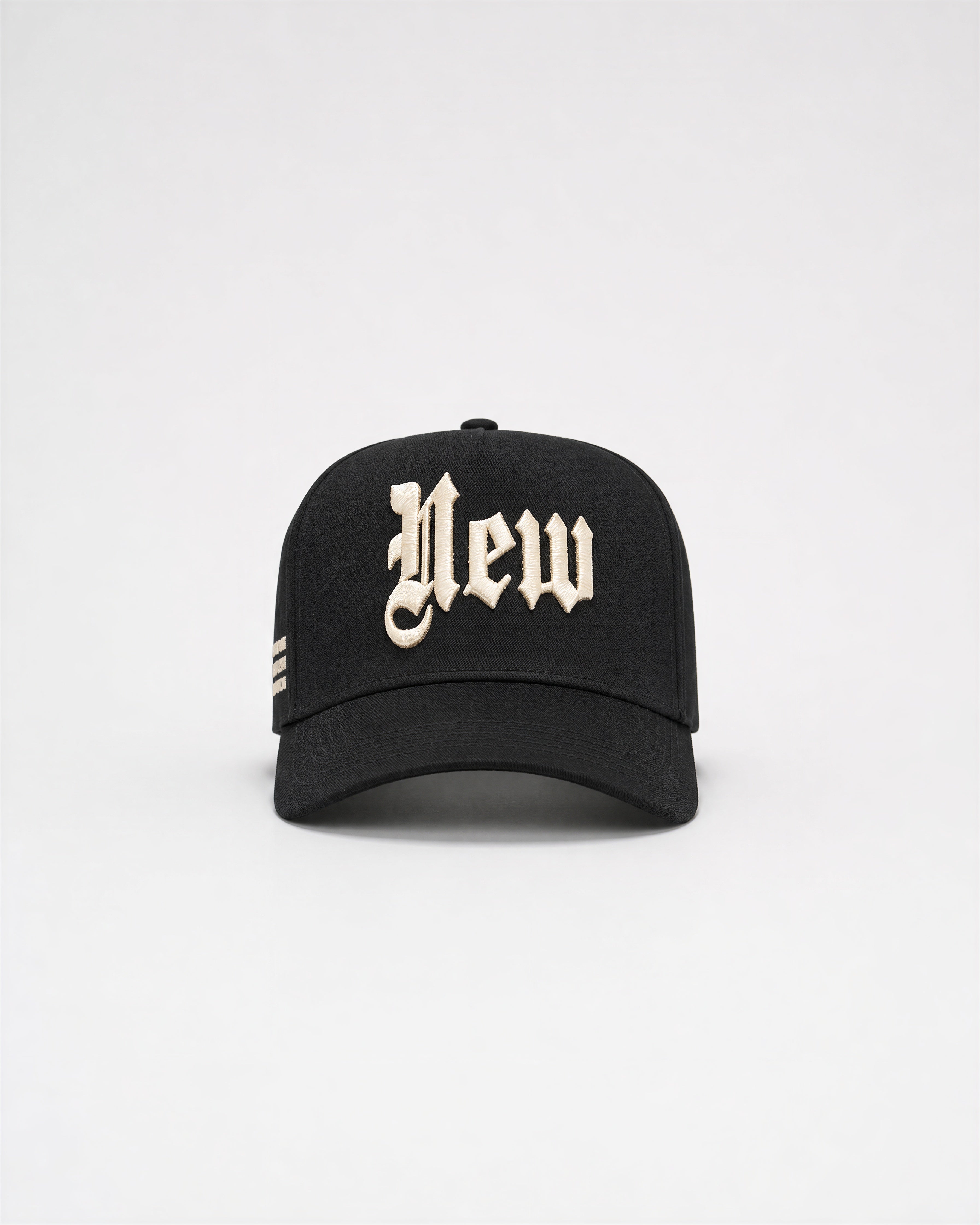 INITIAL CAP - BLACK