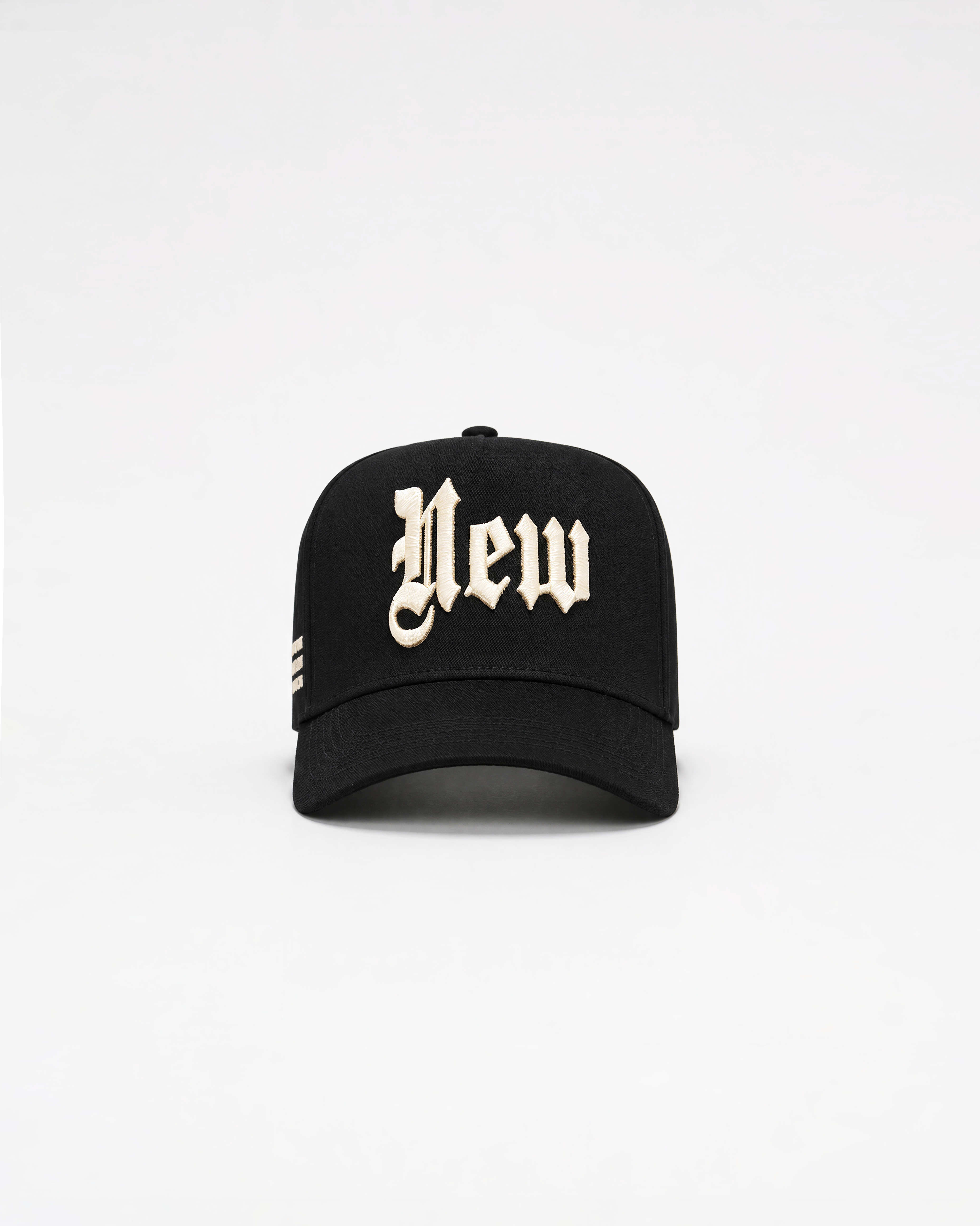 INITIAL CAP - BLACK