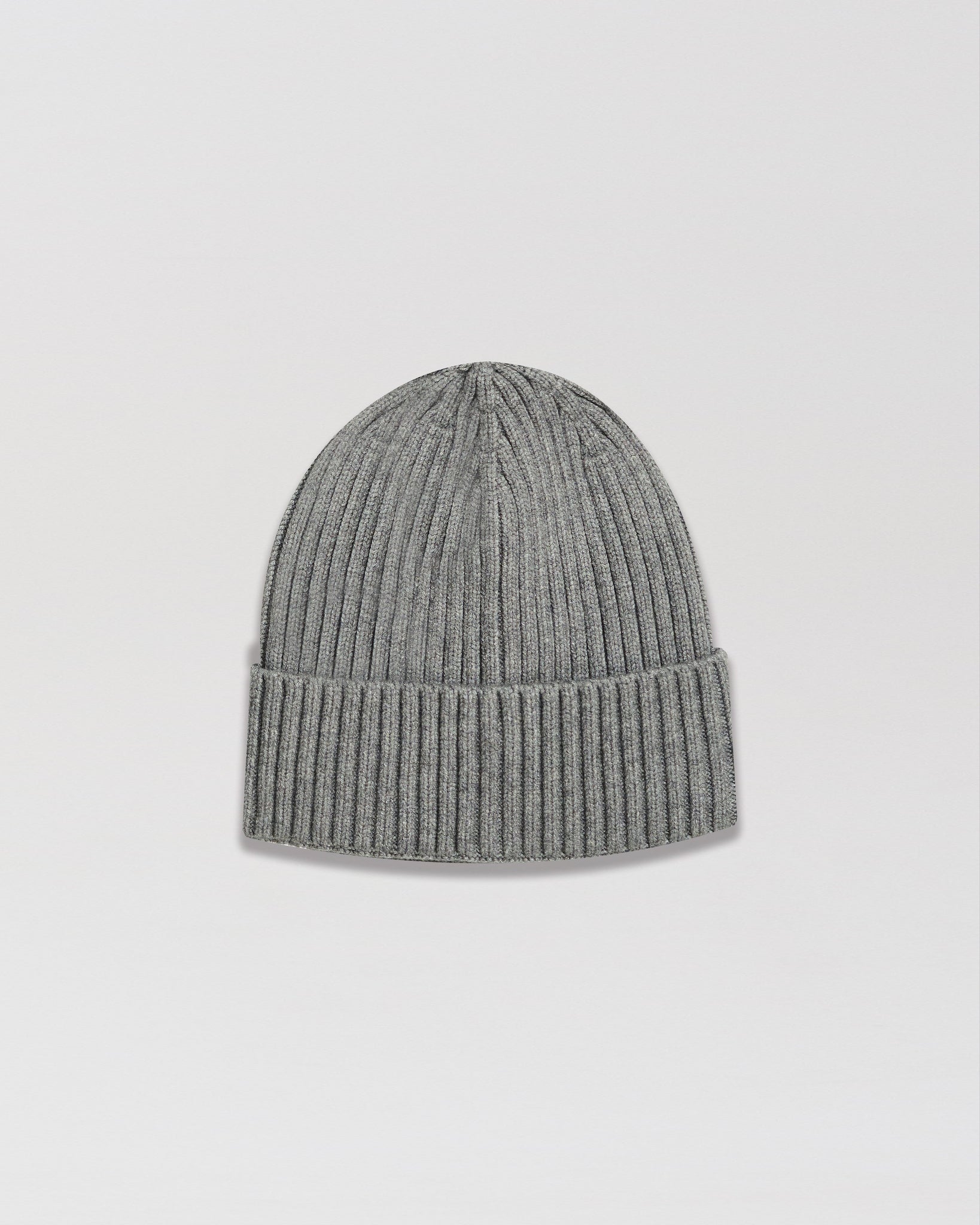 ESSENTIAL BEANIE - GREY