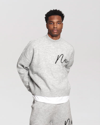 INITIAL COMFY SWEATER - GREY